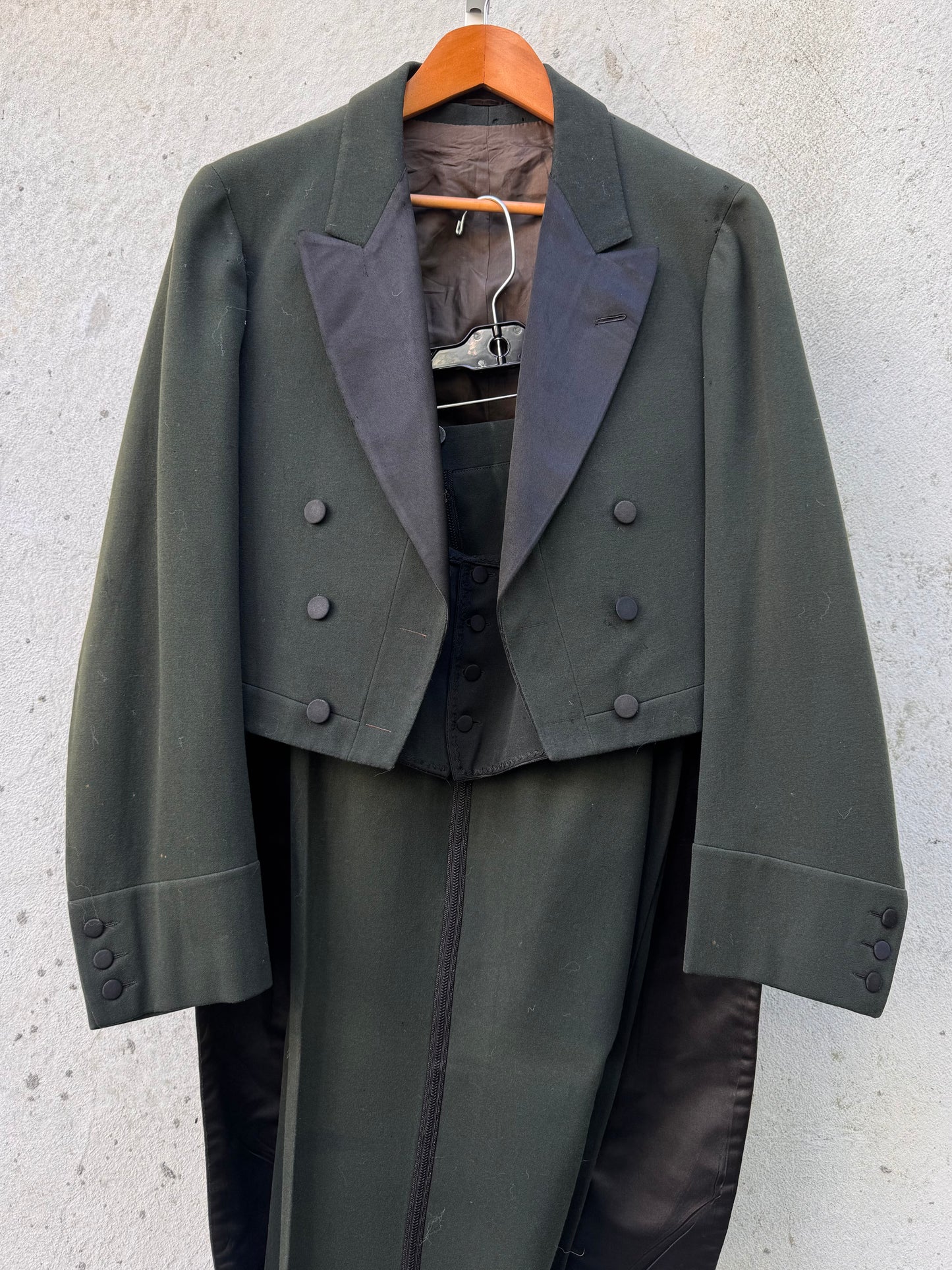 Edwardian Green & Black Tailcoat Vest & Pants Set