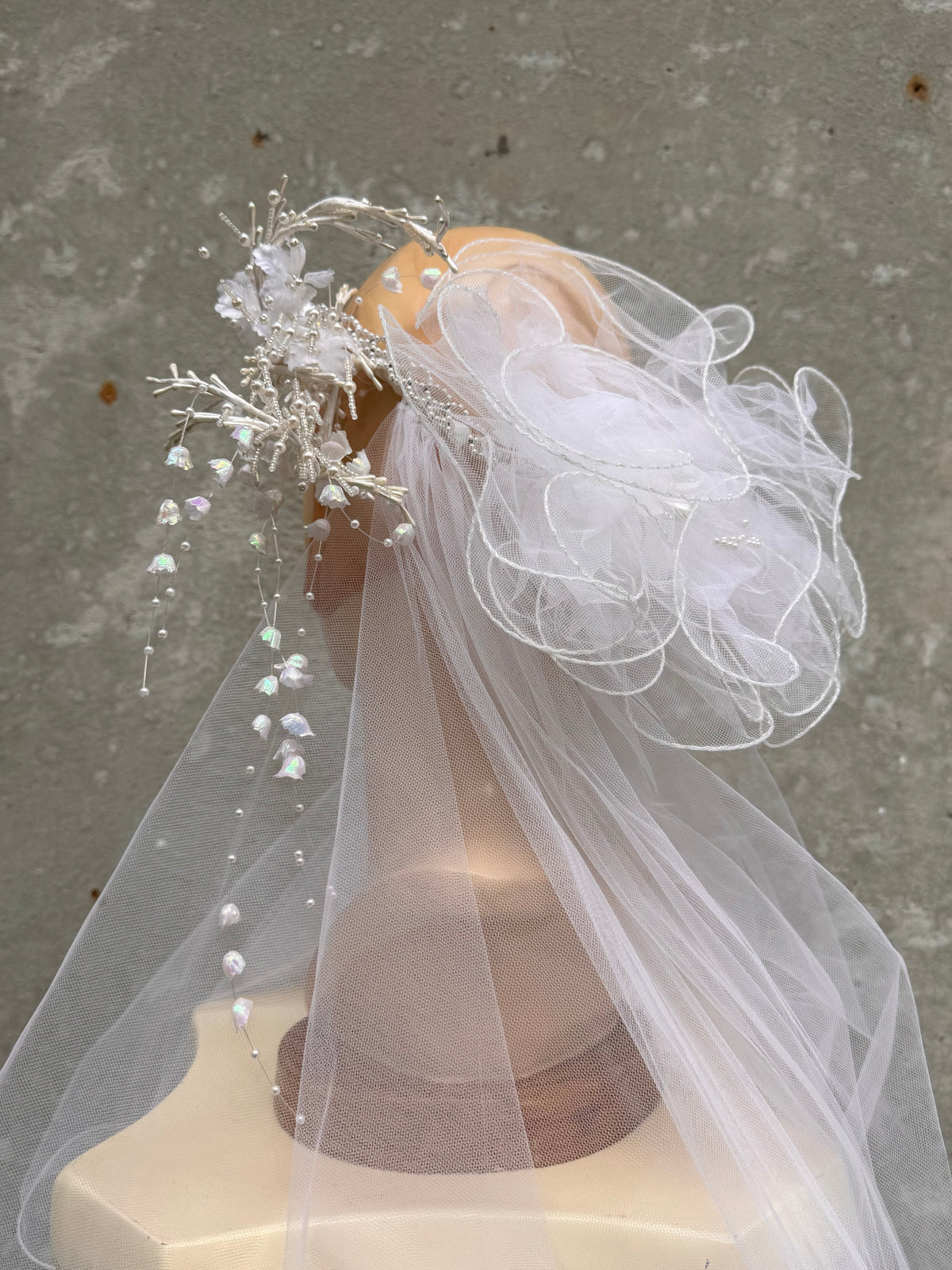 1960s White Pearl Crown Veil