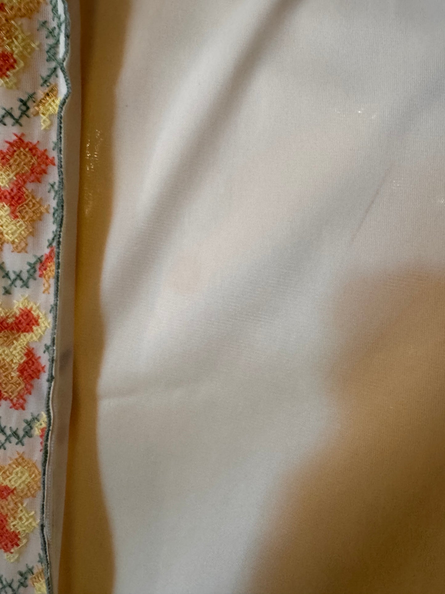 1960s Gossard Artemis Yellow Nightgown