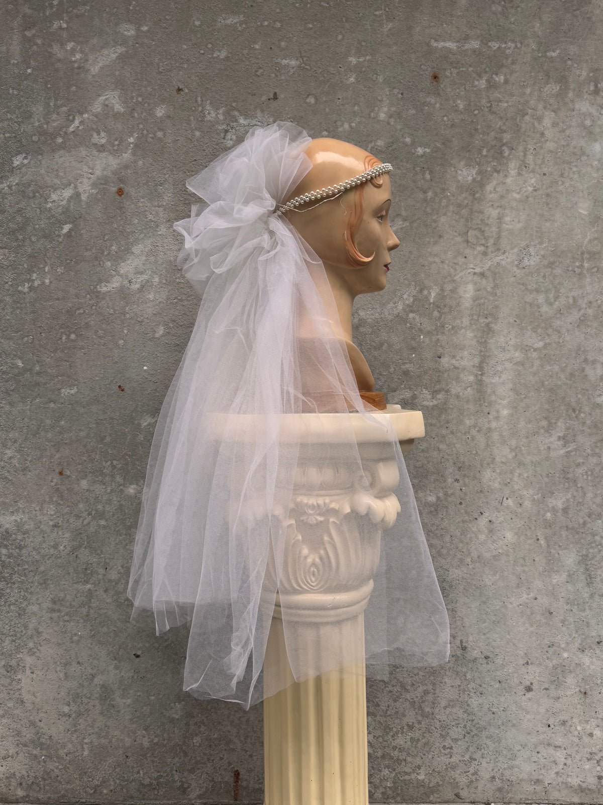 1960s does 1920s Pearl Crown Veil