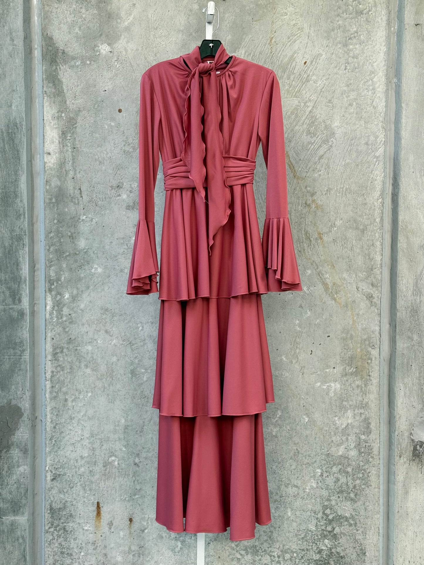 1970s Mauve Layered Dress with Wavy Collar