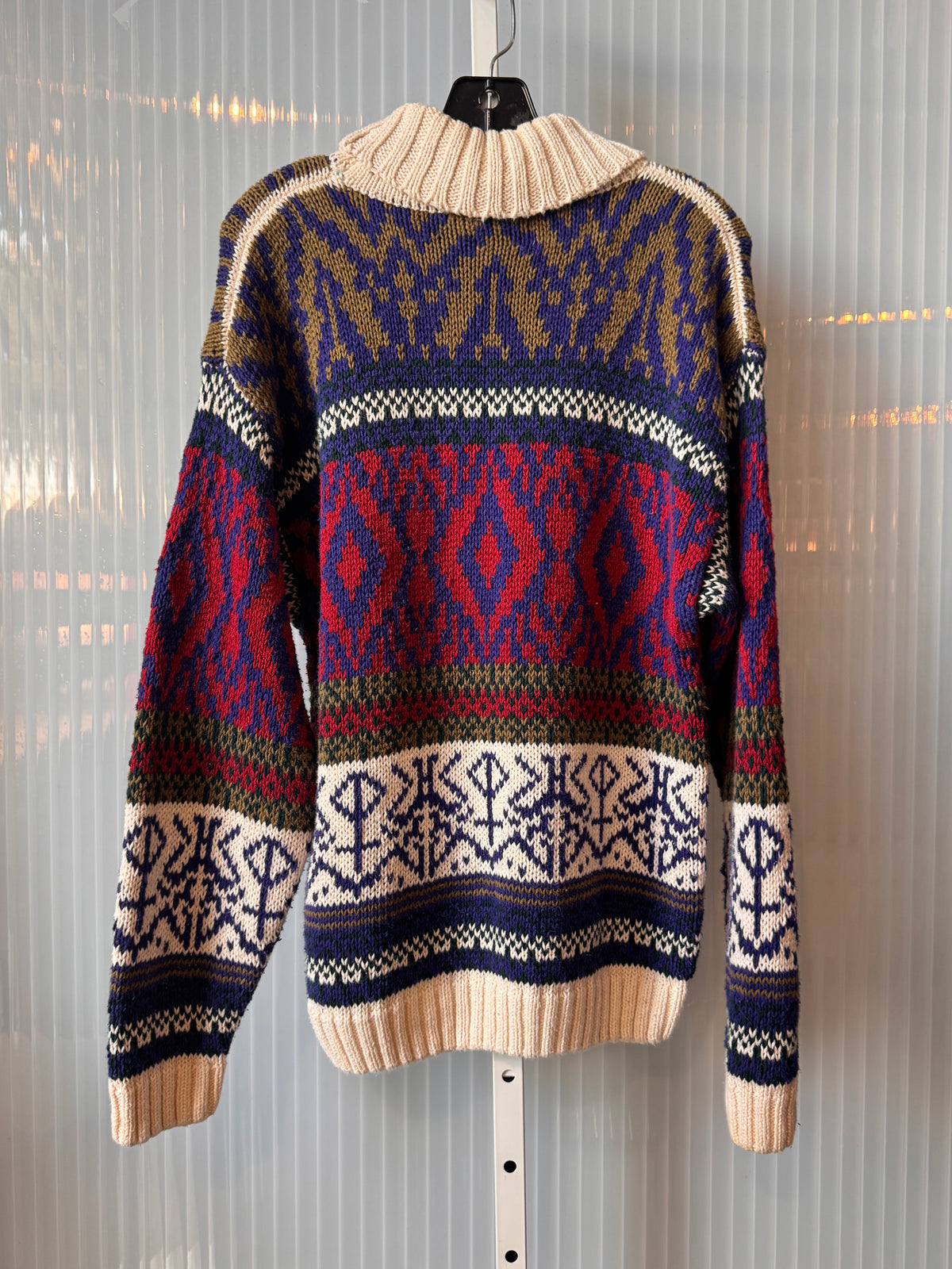 1980s Red Blue & Cream Chunky Knit Sweater