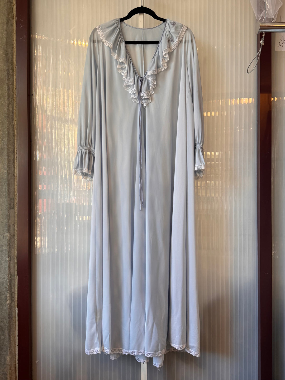 1970s Sky Blue Ruffle Neck Nightgown