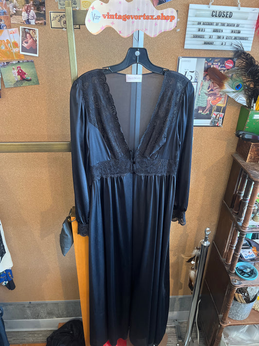 1990s Shadowline Black Nightgown