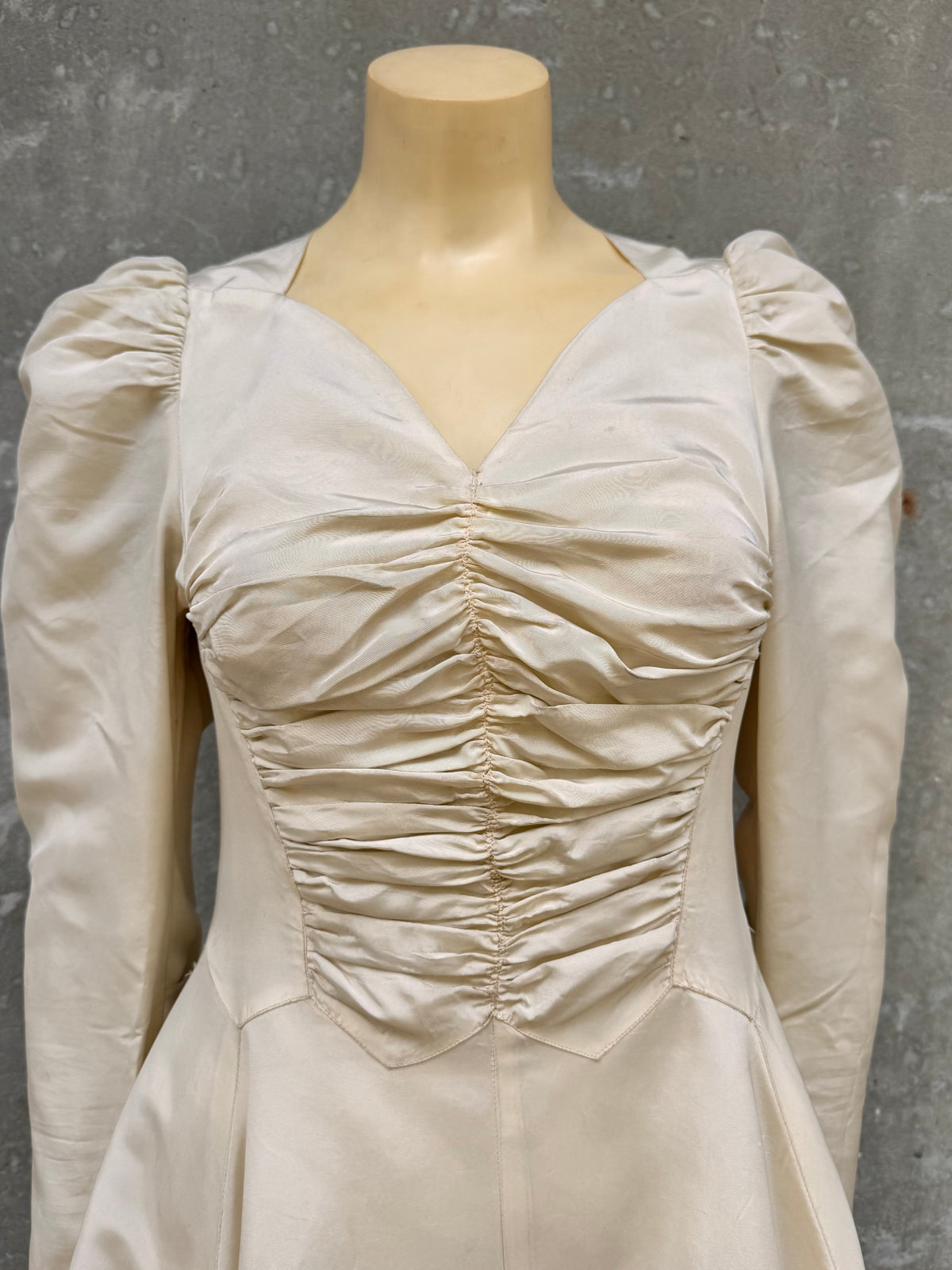 1940s Cream Bodice-Ruching Wedding Dress