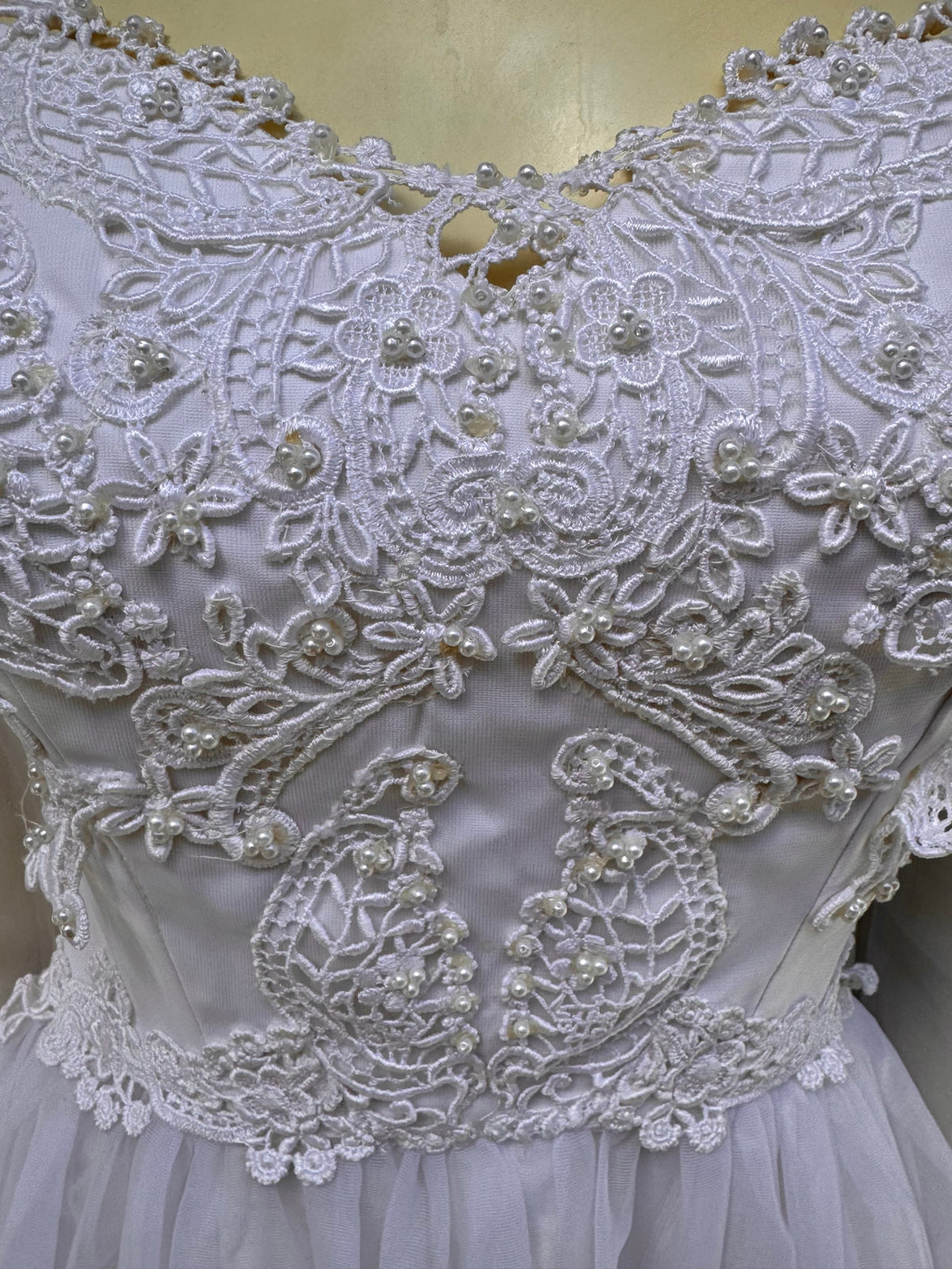 1980s White Lace & Organza Wedding Dress