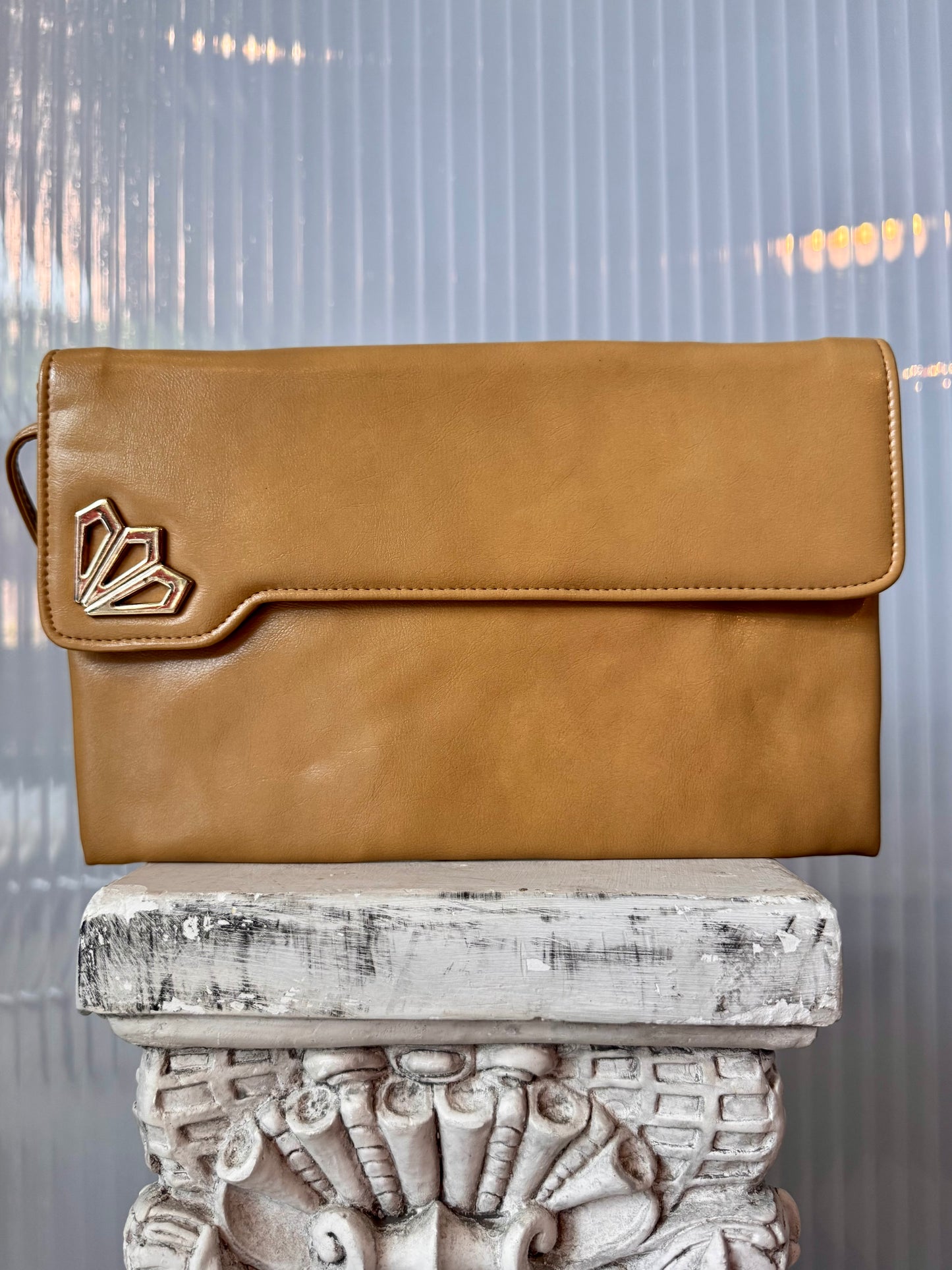 1970s Tan Crossbody Purse