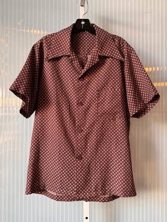 1970s Burgundy & Gold Point-Collar Button Up Shirt