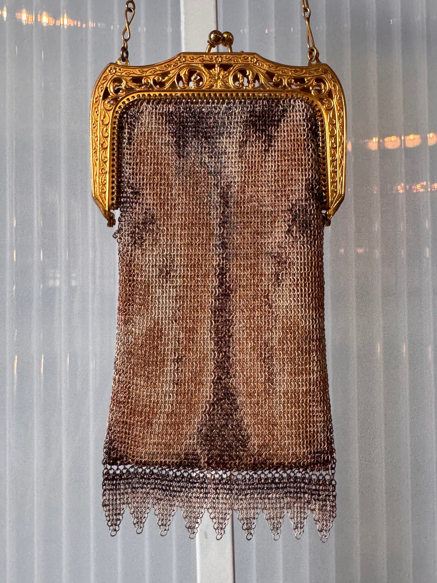 1920s Gold Tone Mesh Flapper Purse