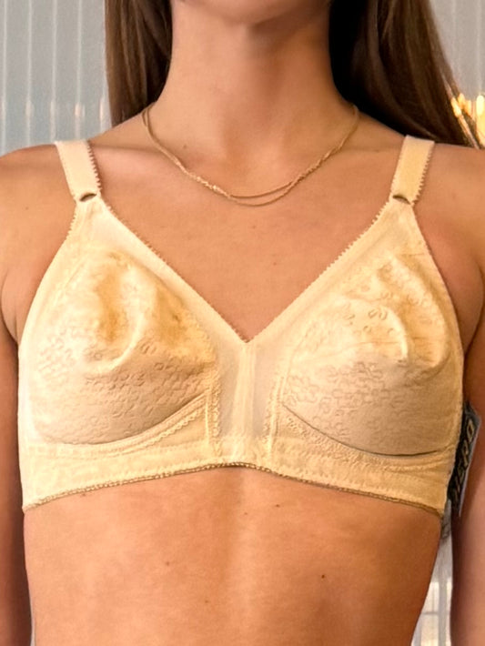 1990s Playtex Nude Lace Bra