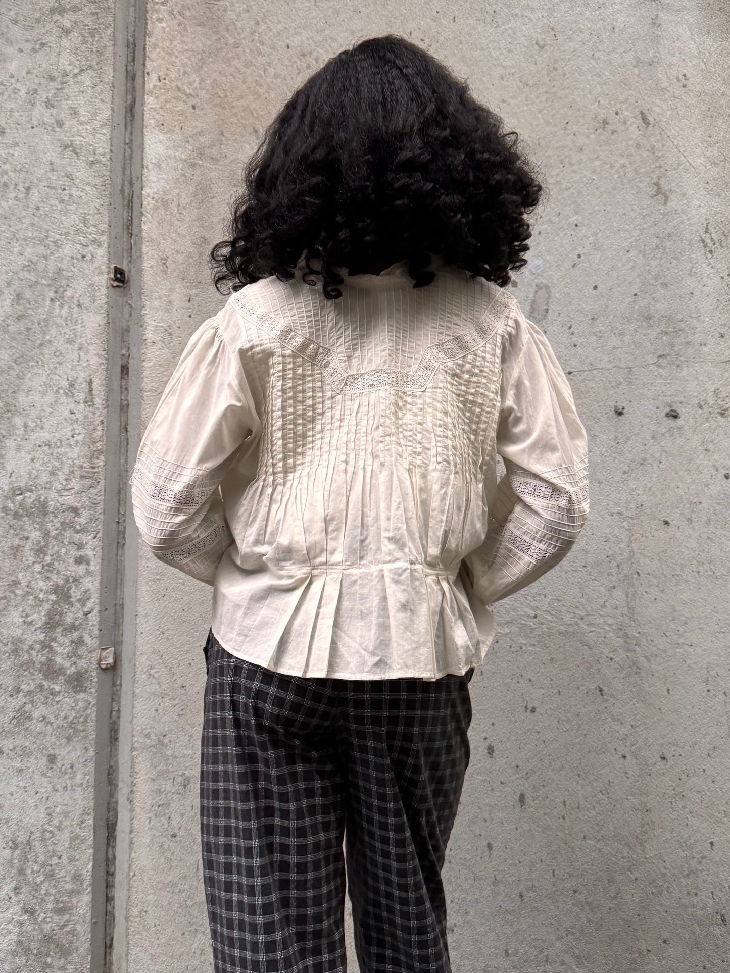 1980s Does Edwardian White Pintuck Blouse