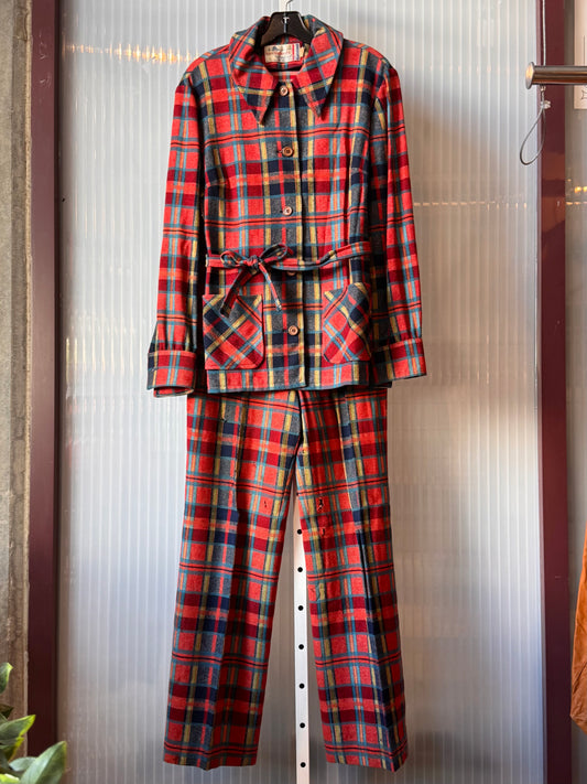 1970s Red Plaid Wool Point-Collar Jacket & Pants Set