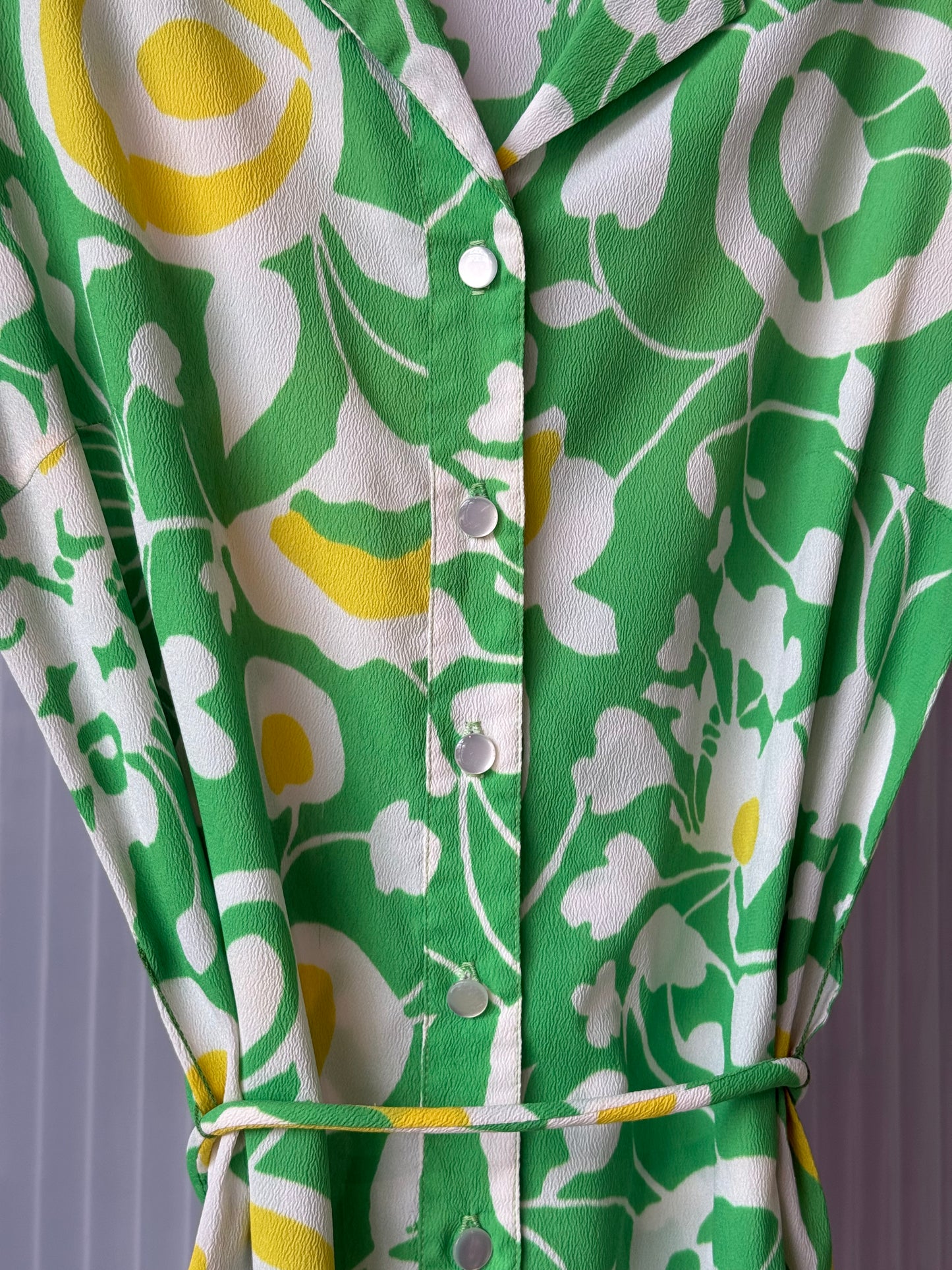 1970s Green & Yellow Nuveux Floral Printed Crepe Dress w/ Sash