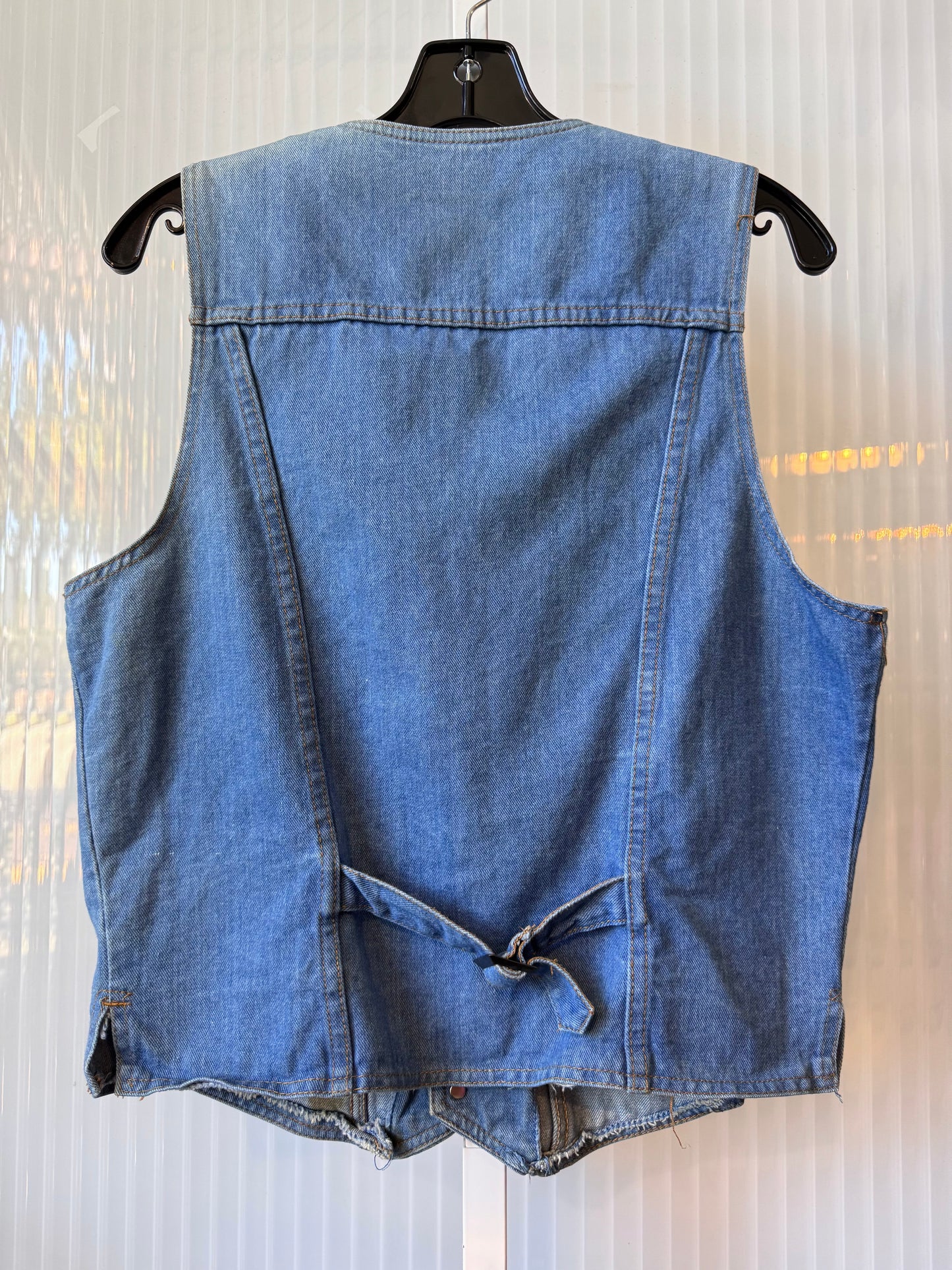 1970s Medium Wash Denim Vest