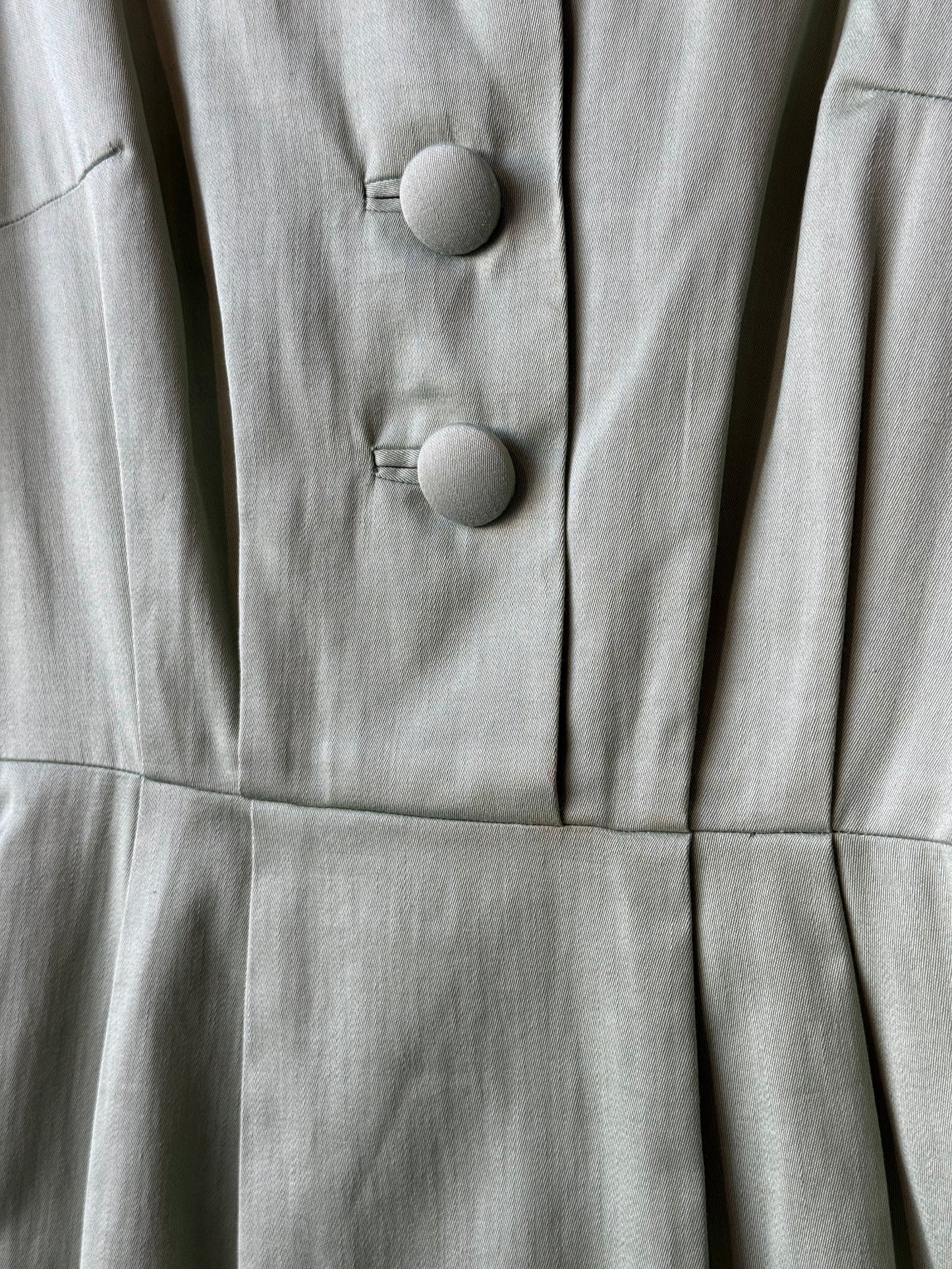 1960s Light Green Midi Collared Sheath Dress