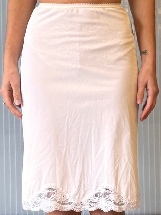 1980s Shadowline White Skirt Slip