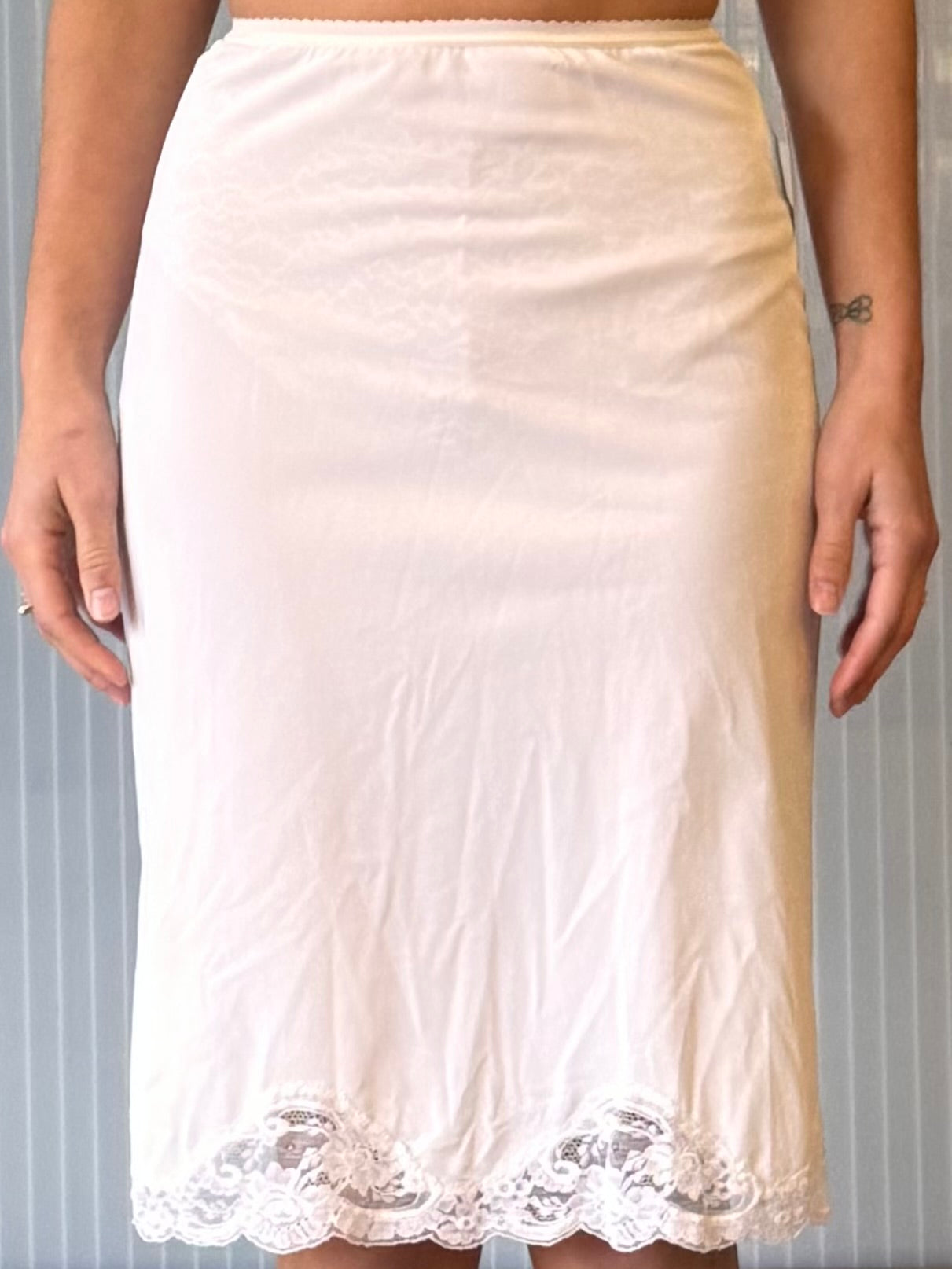 1980s Shadowline White Skirt Slip