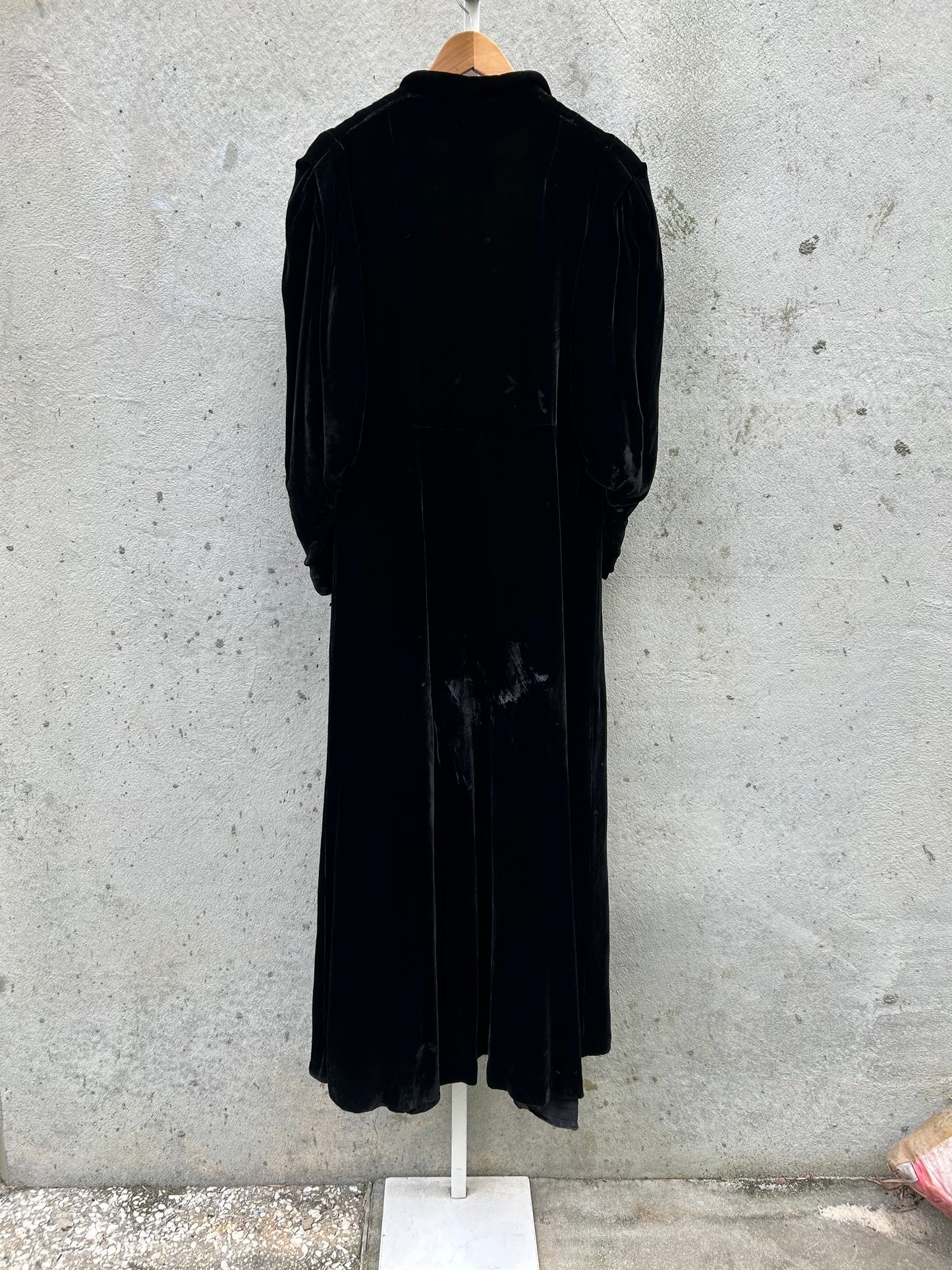 1950s Black Velvet Long Opera Coat