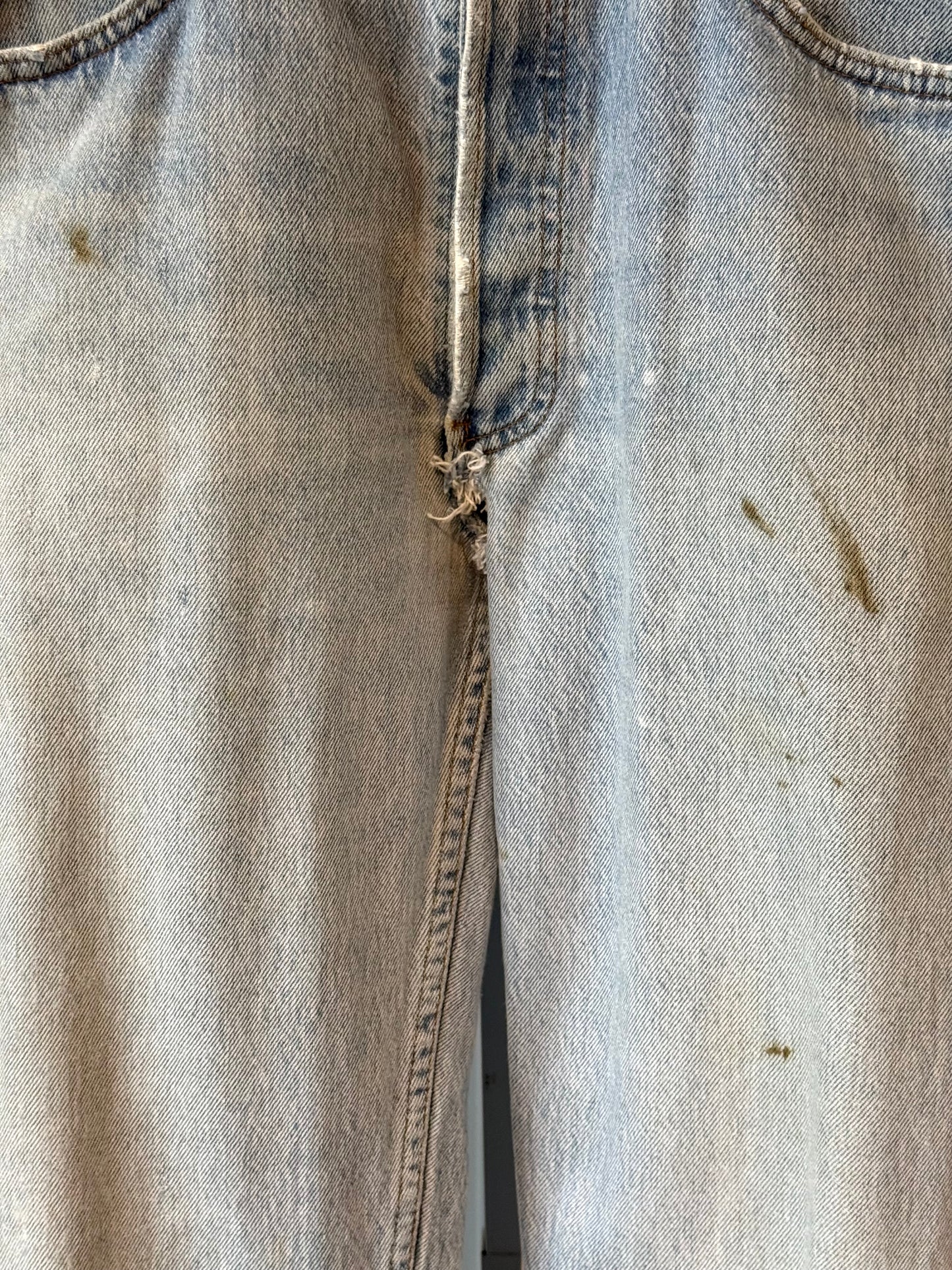 1980s Levi’s 550 Distressed Light Wash Jeans