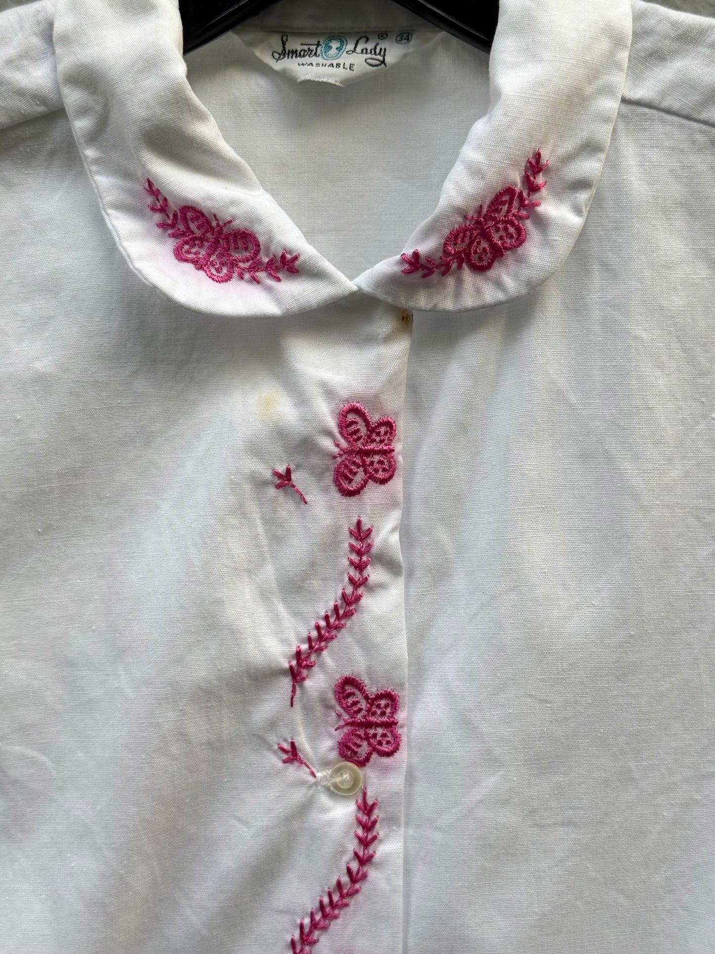 1960s White Collared Shirt w/ Pink Embroidery