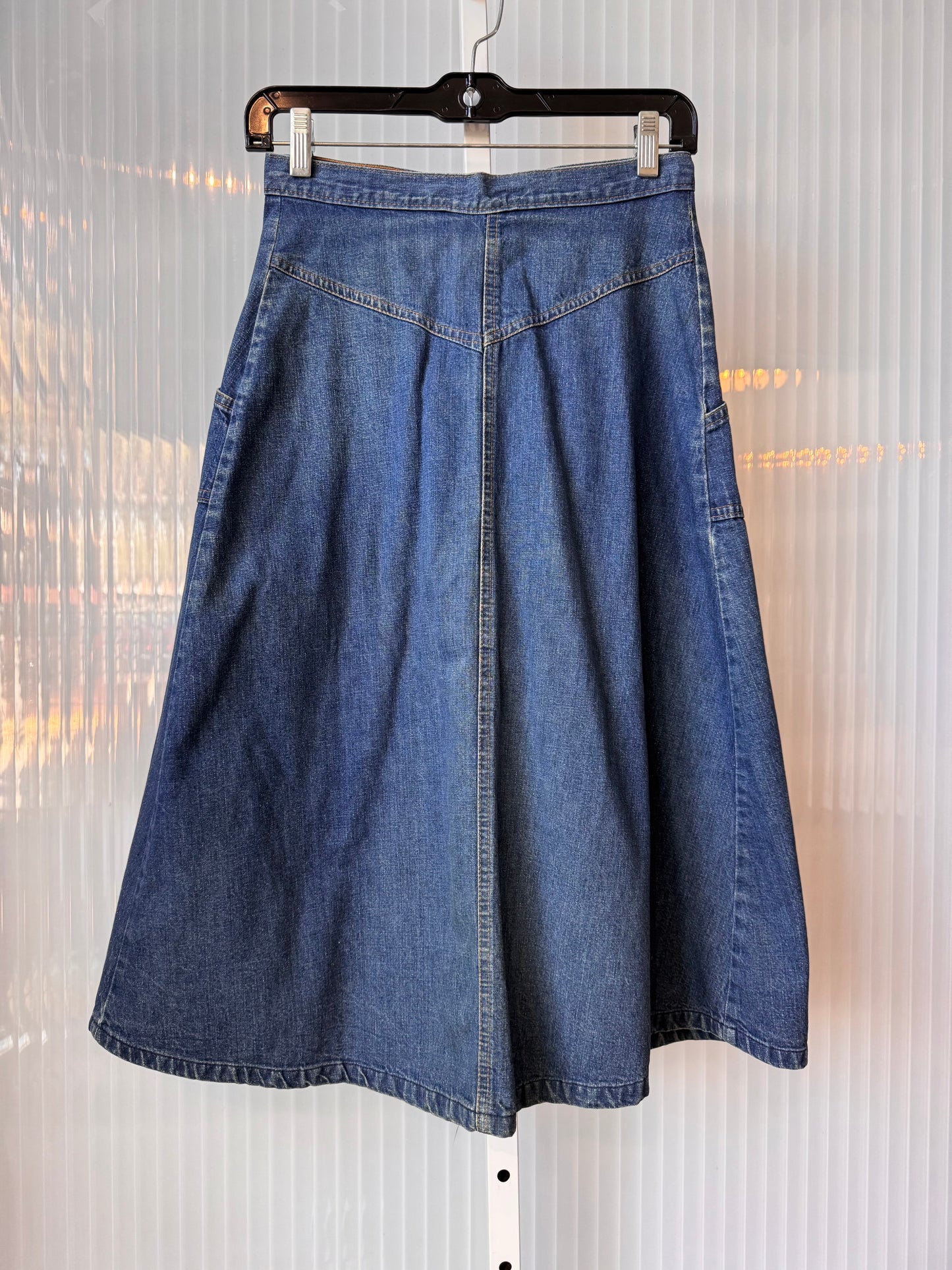 1970s Snap-Button Mid Length Denim Skirt