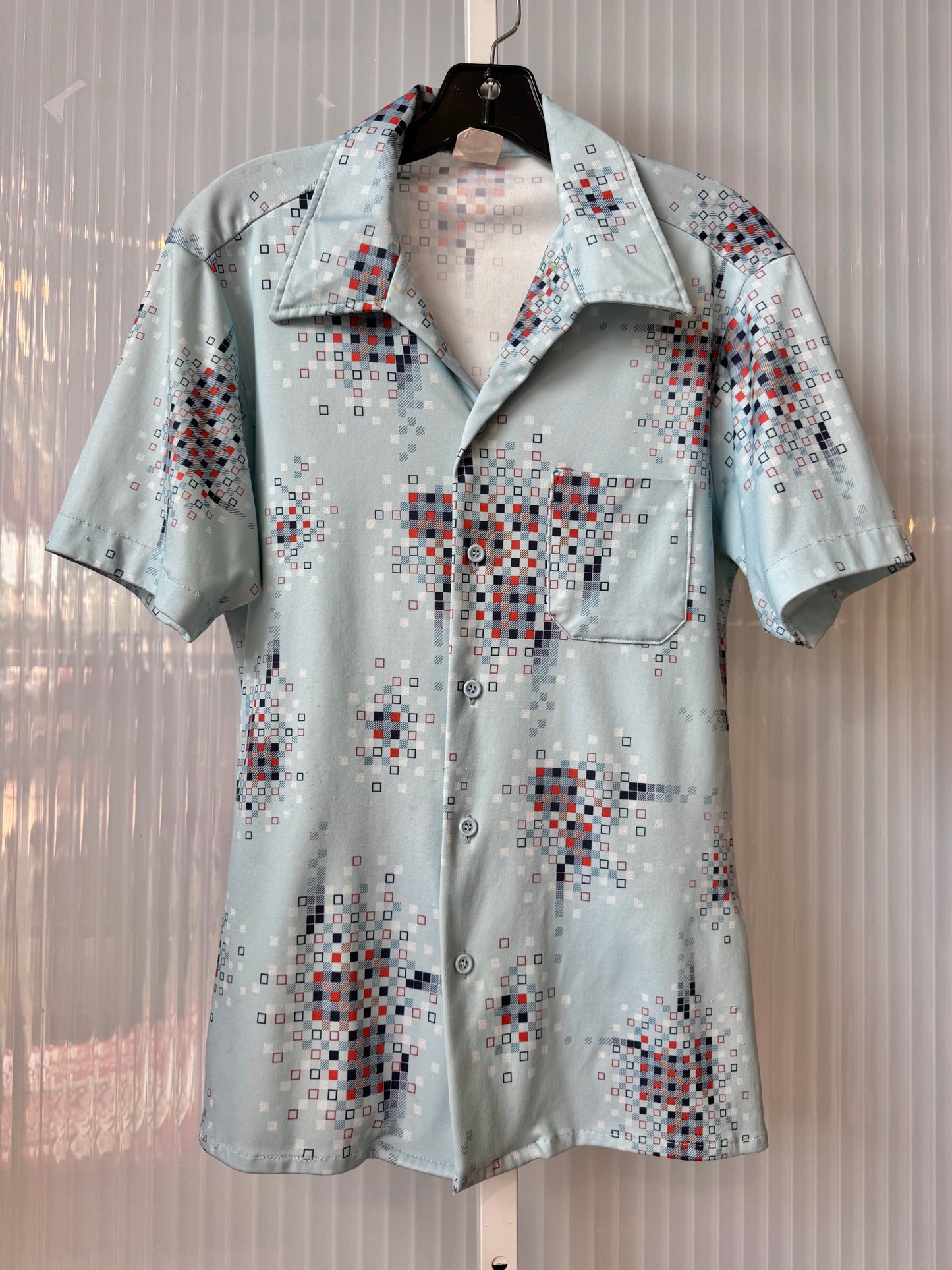 1970s Light Blue Point Collar Button Up Shirt