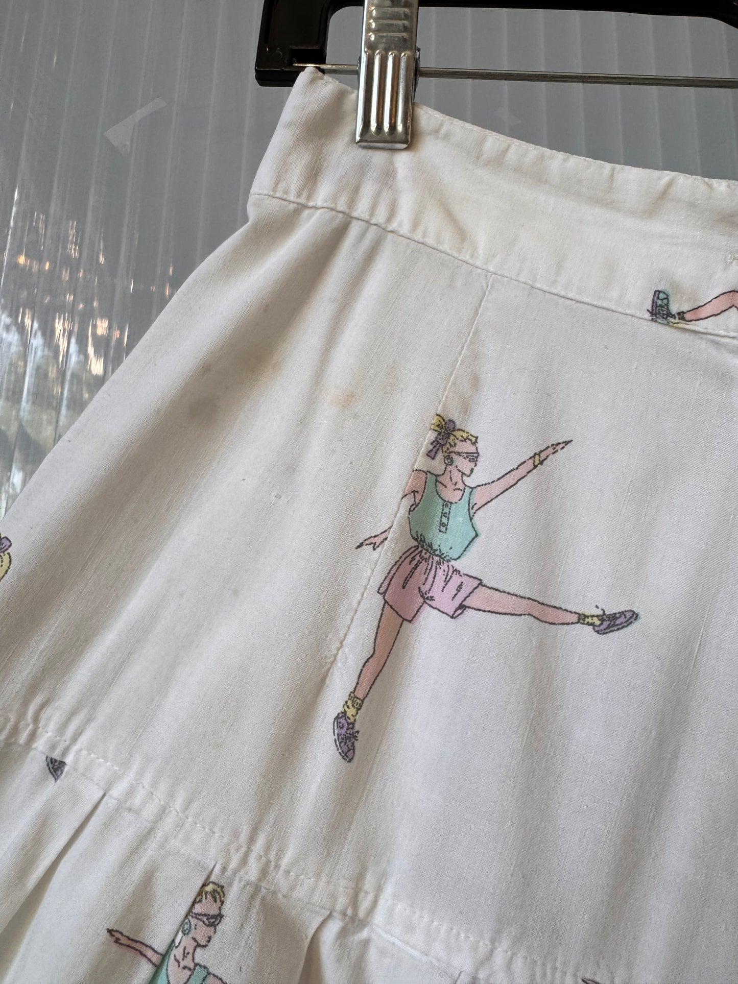 1980s White Skirt with Aerobic Woman Print