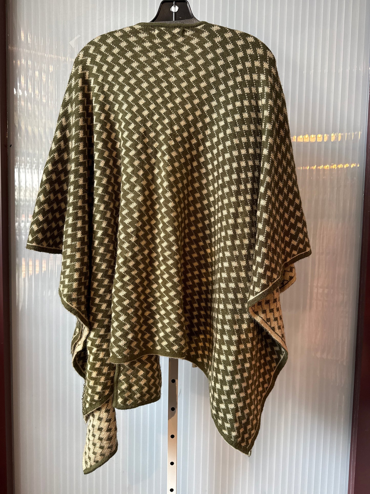 Green Stretch Knit Shawl Wrap Poncho