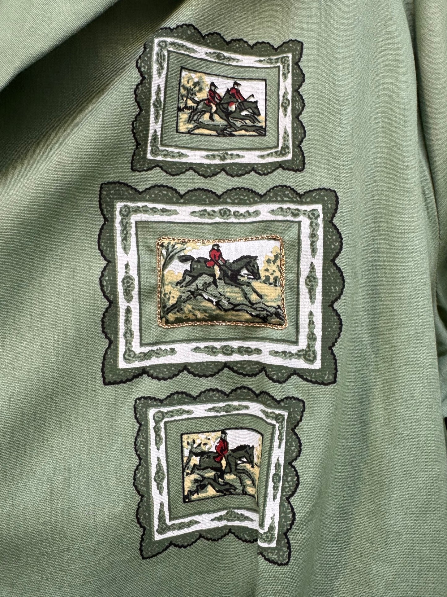 1960s Green Blouse with Horse Art Print Detail