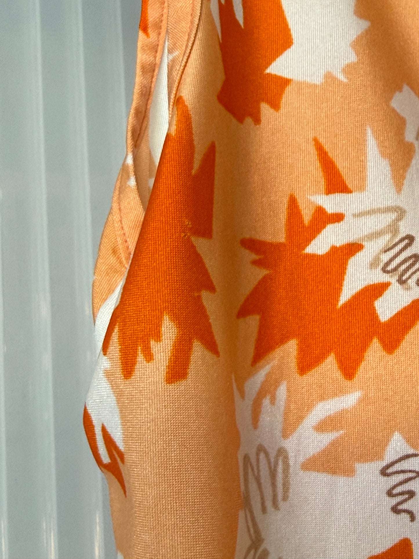 1970s Peach & Orange Rooster Sleeveless Button-Up Blouse