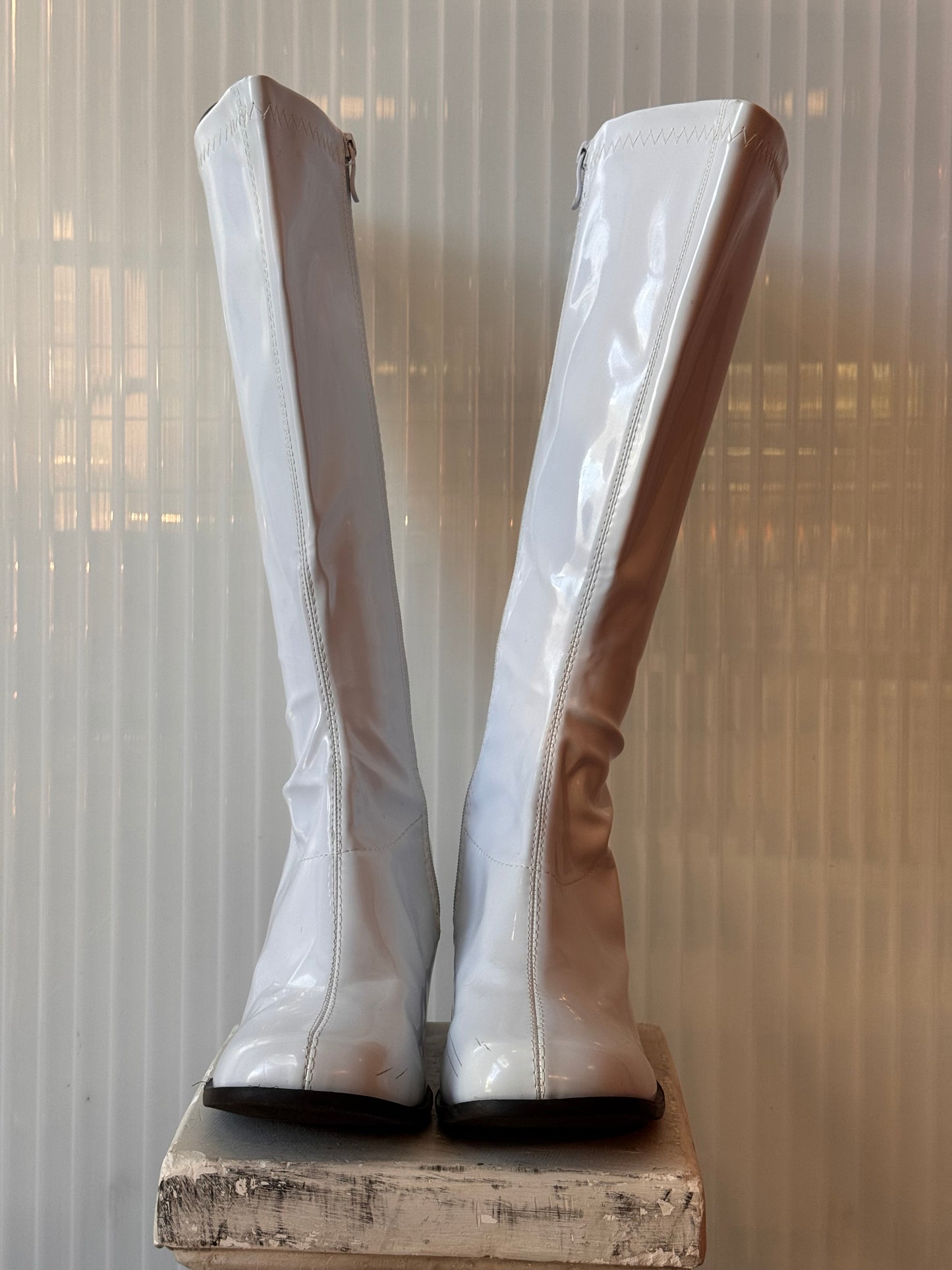 1960s Reproduction White Gogo Boots