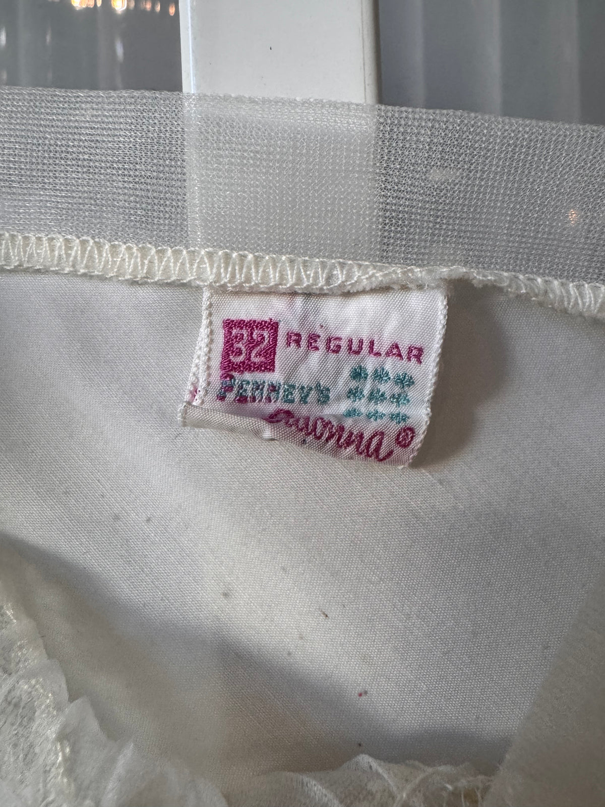 1960s Lacy White Slip with Gathered Hem