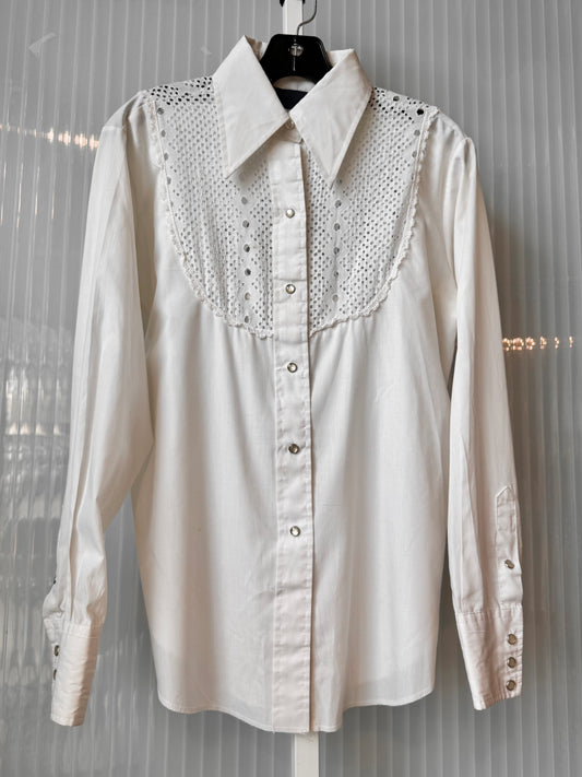 1970s White Western Pearl-Snap Blouse w/ Eyelet Lace Yoke