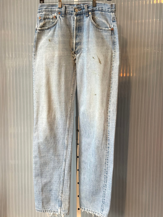 1980s Levi’s 550 Distressed Light Wash Jeans