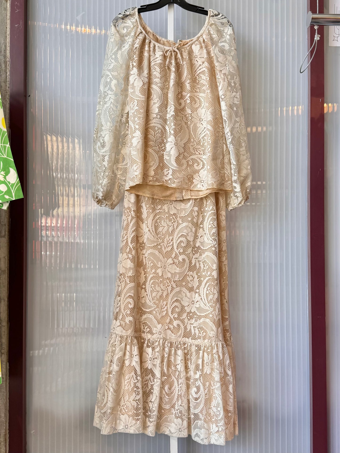 1970s Cream Lace Top & Skirt Set