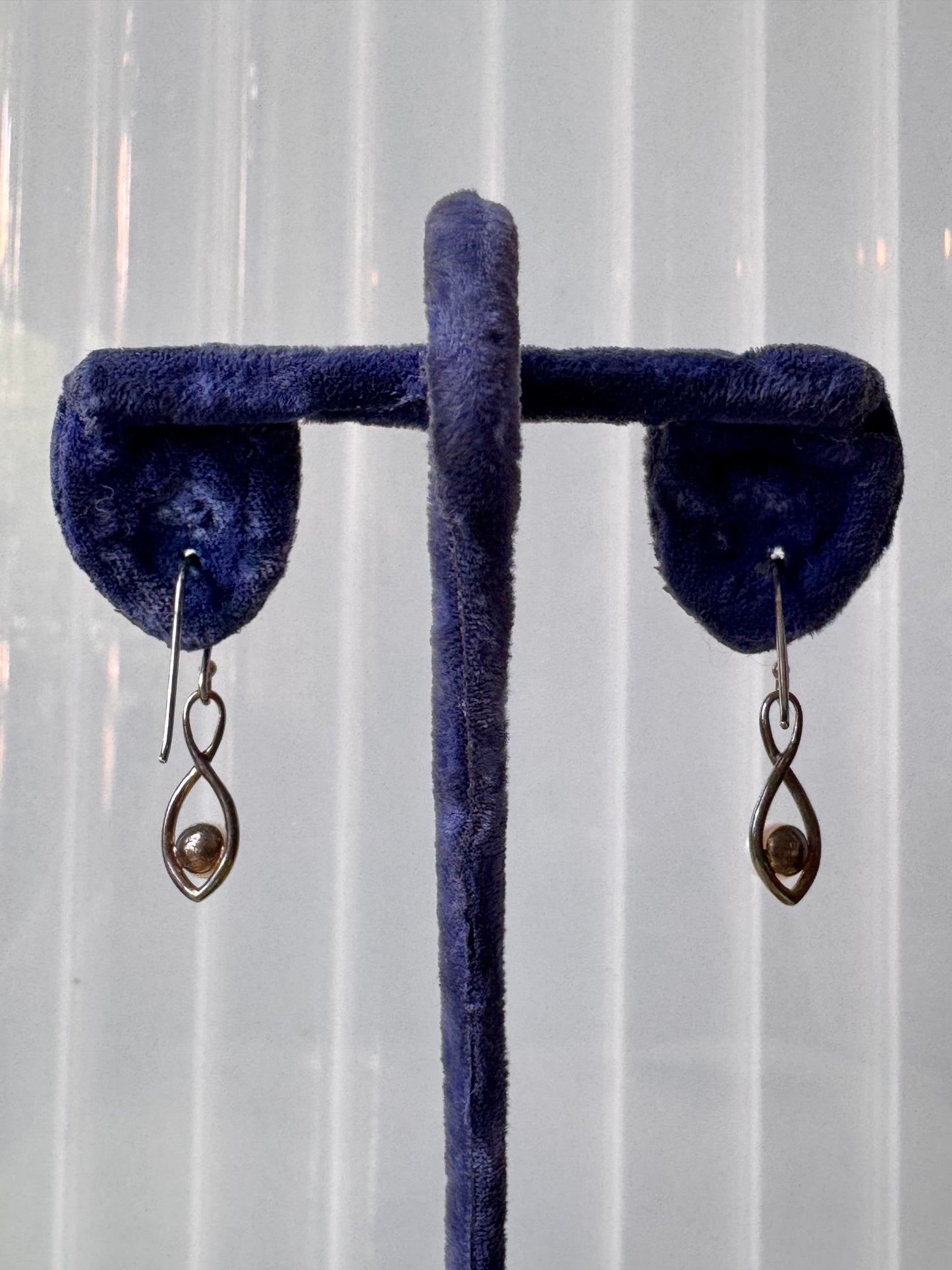 1980s Sterling Silver Pearl Dangle Earrings