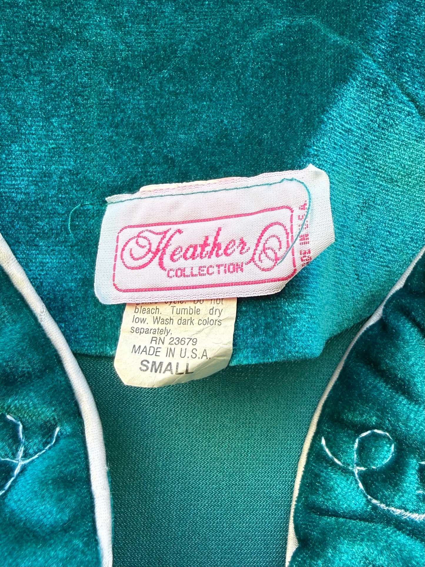 1980s Teal Velveteen Loungewear w/ Heart Appliqué