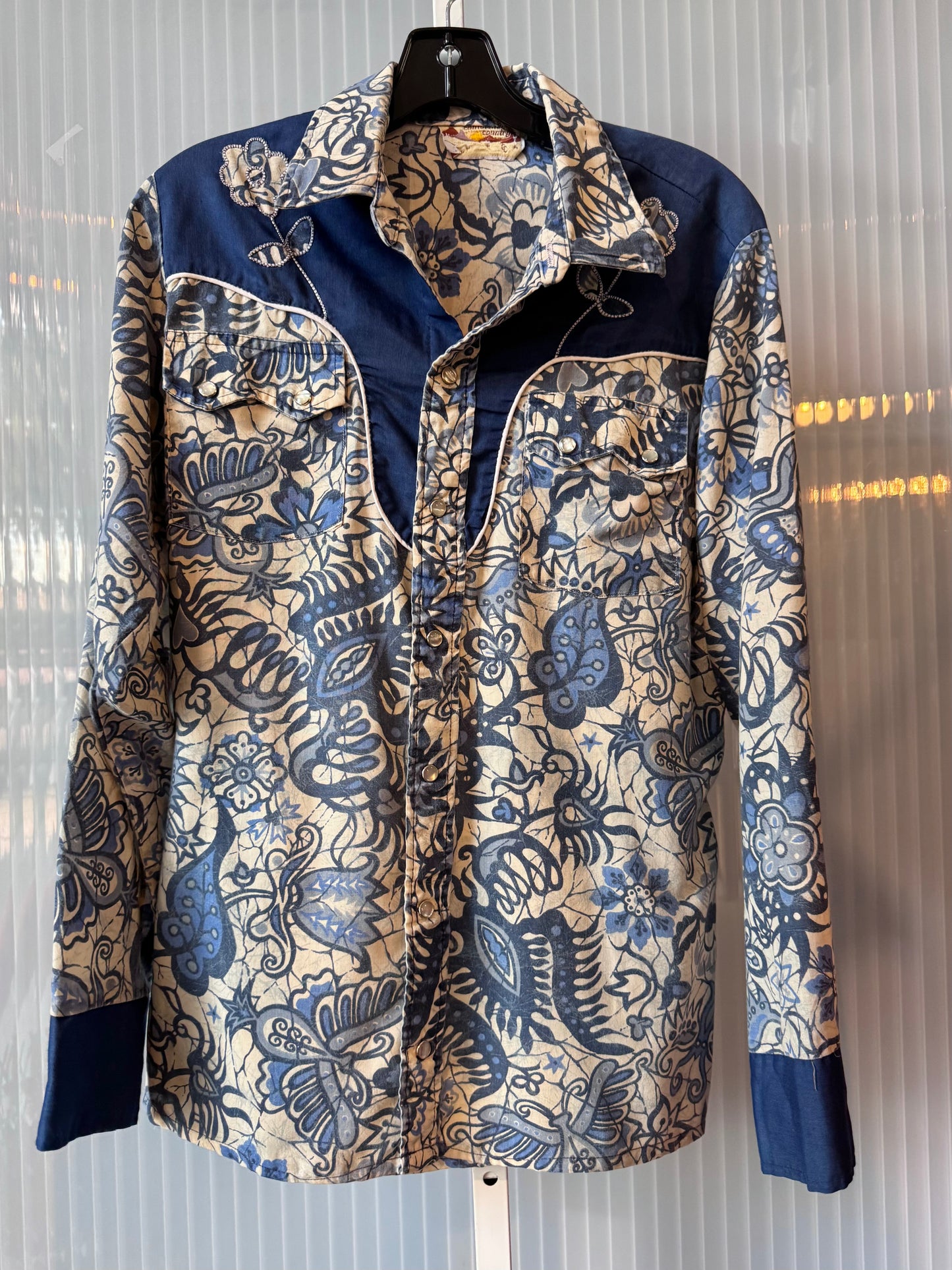 1980s Blue Floral Western Pearl-snap Shirt