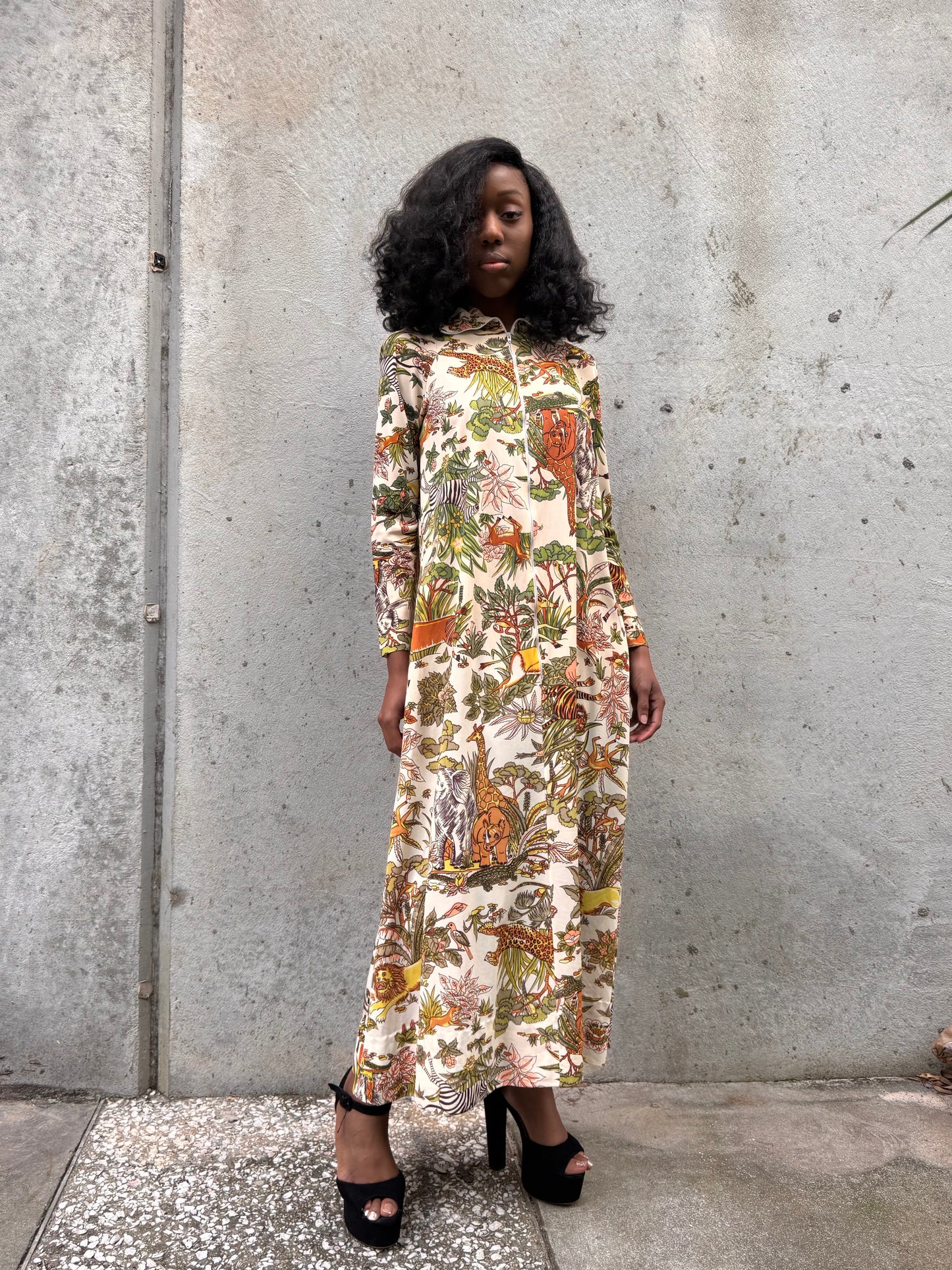 1970s Safari Print Zipup Loungewear Dress