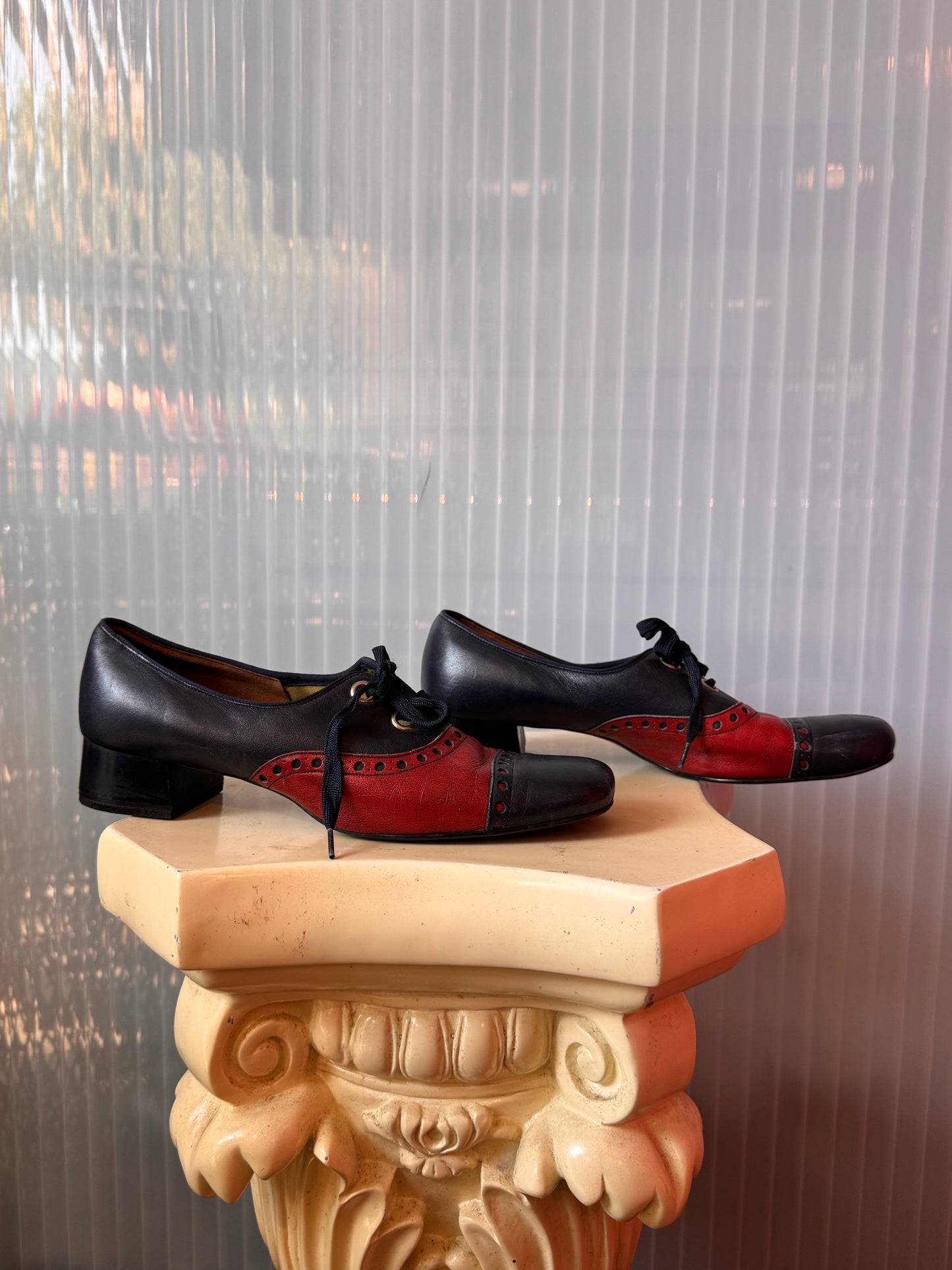 1960s / 1970s Navy Blue & Red Oxford Block Heels