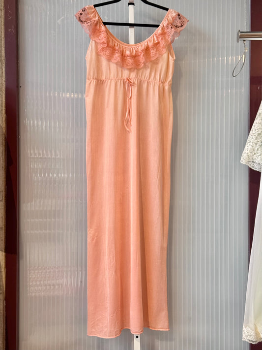 1970s Long Peach Nightgown