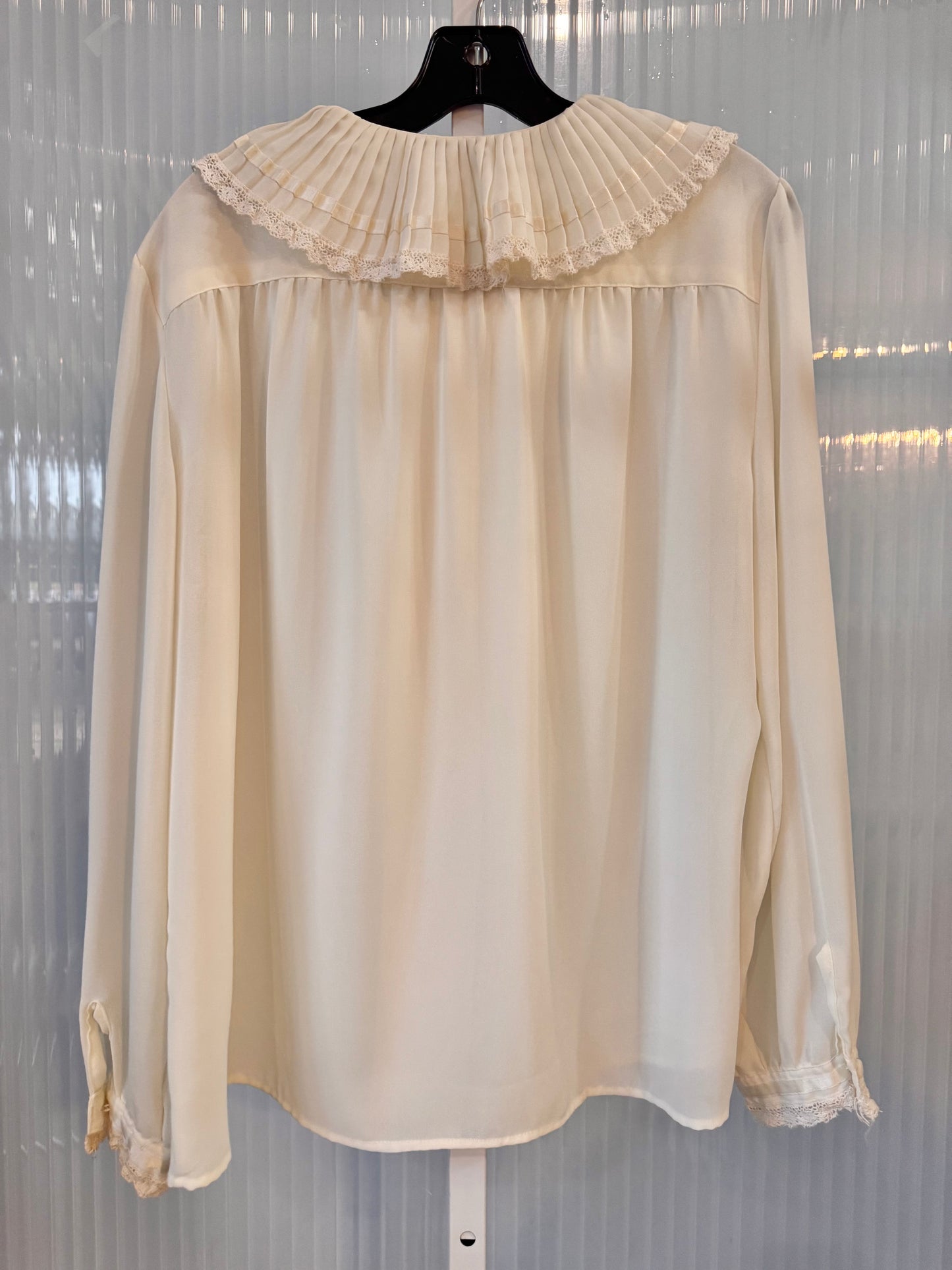 1980s Ivory Blouse with Pleated Collar