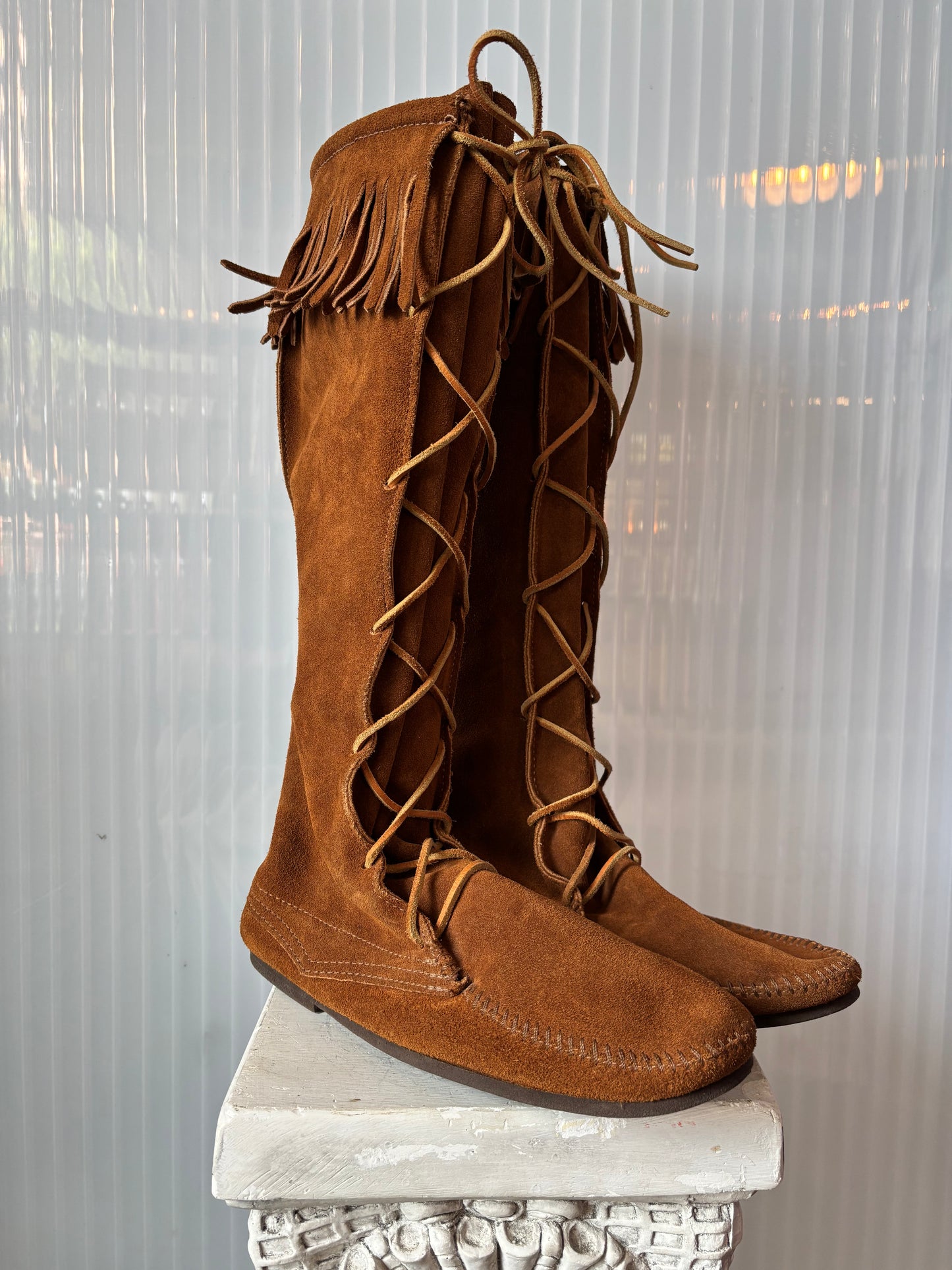 Minnetonka Brown Suede Fringe Knee-High Moccasin size 11