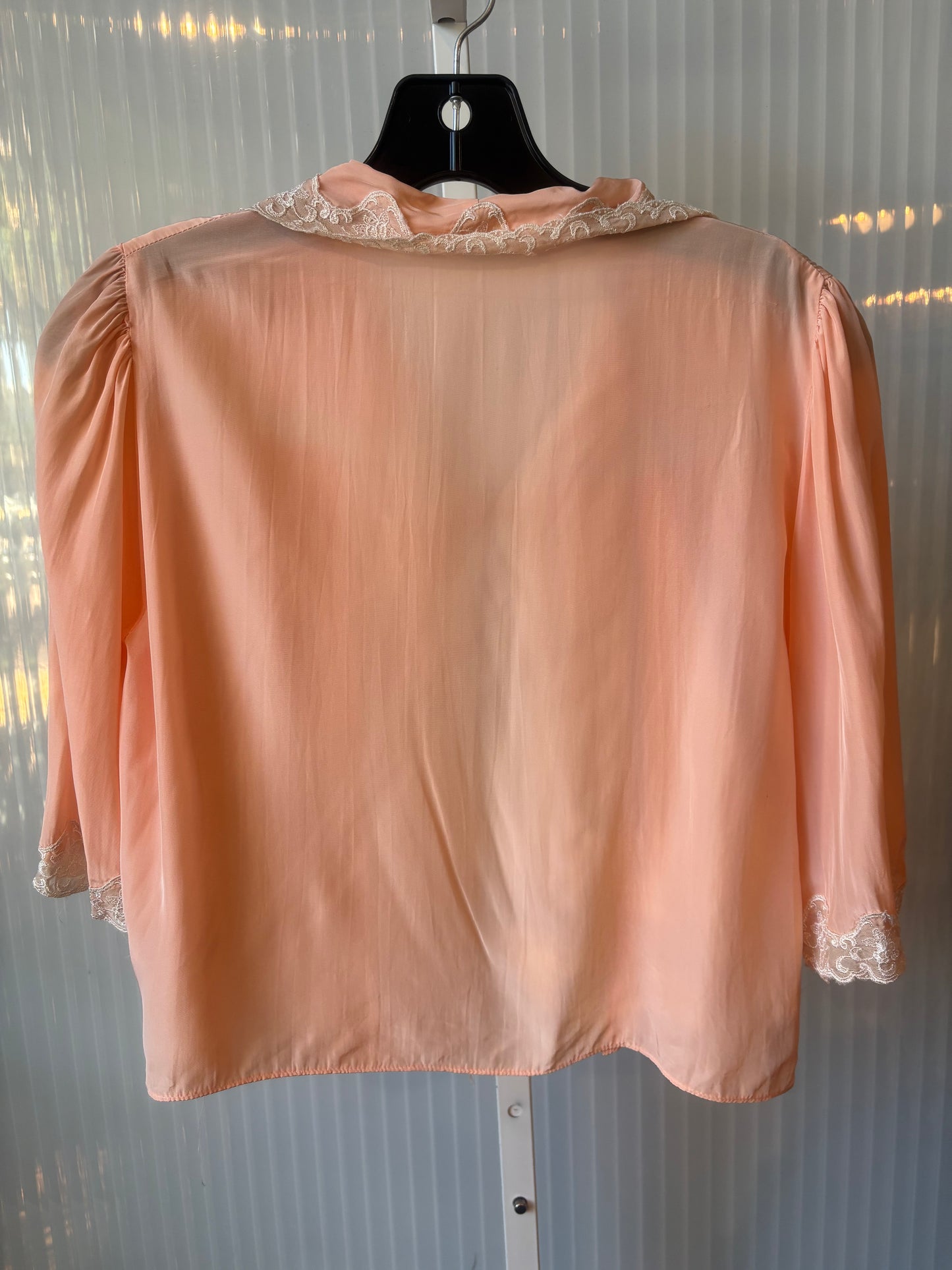 1950s Pink Bed Jacket